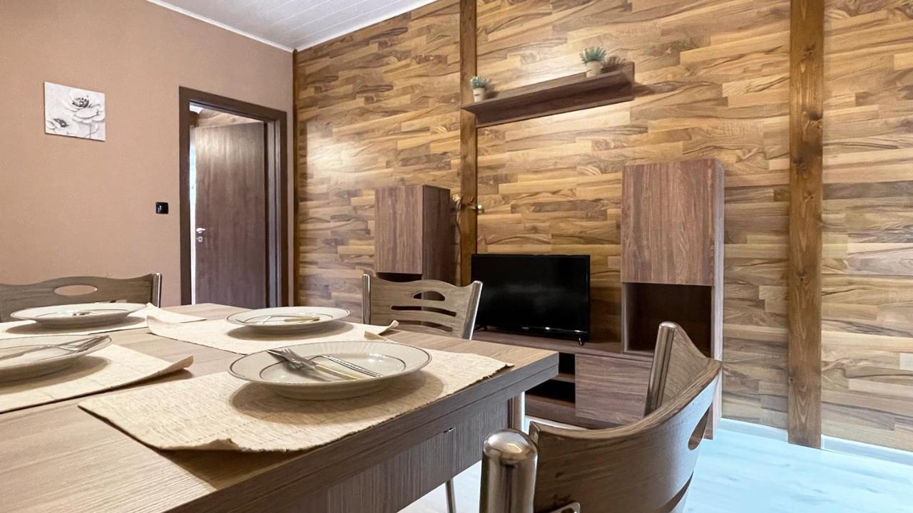 Апартхотел Конниците Aparthotel Veliko Tărnovo Exteriör bild